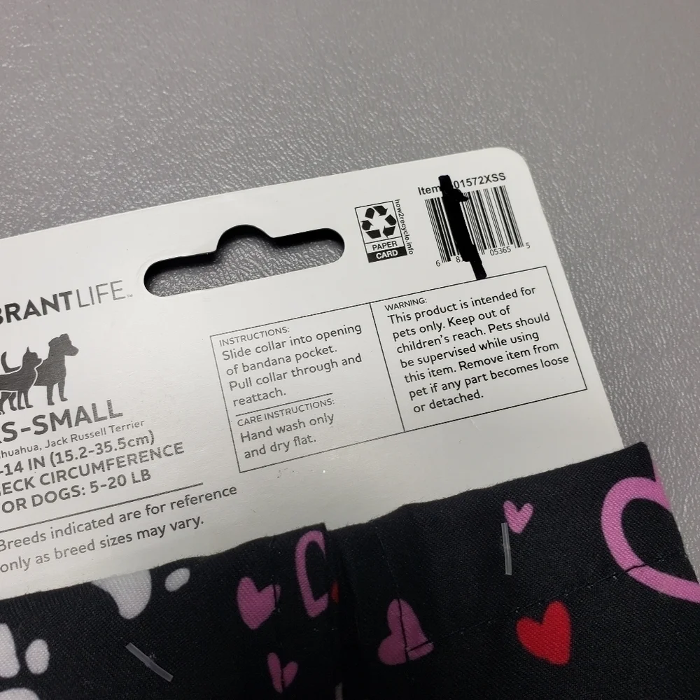 New vibrant life dog hearts bandana bundle of 2 size XS/S 5-20 lbs